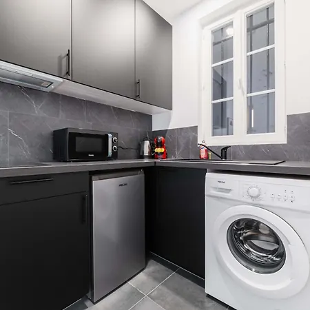 Studio Refait A Neuf Proche Metro - 19 - 2p * Parigi